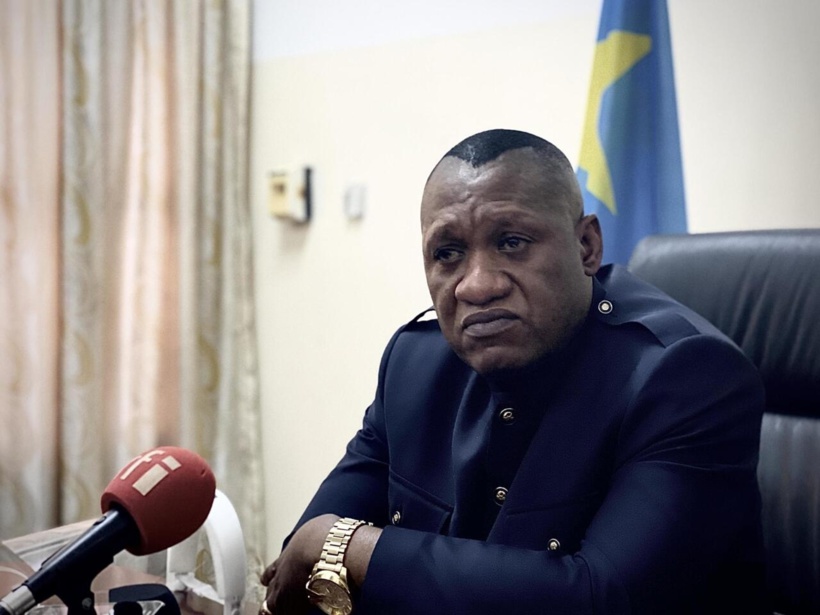 RDC: les emplois fictifs «coûtent» 800 millions de dollars annuels au pays