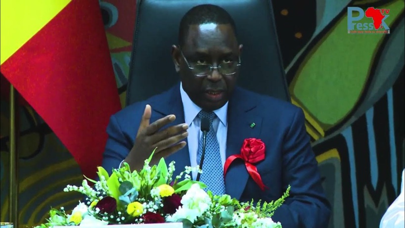 Fête du travail : Macky Sall dénonce les "grèves illégales" et invite le gouvernement à appliquer la loi Fête du travail : Macky Sall dénonce les "grèves illégales" et invite le gouvernement à appliquer la loi