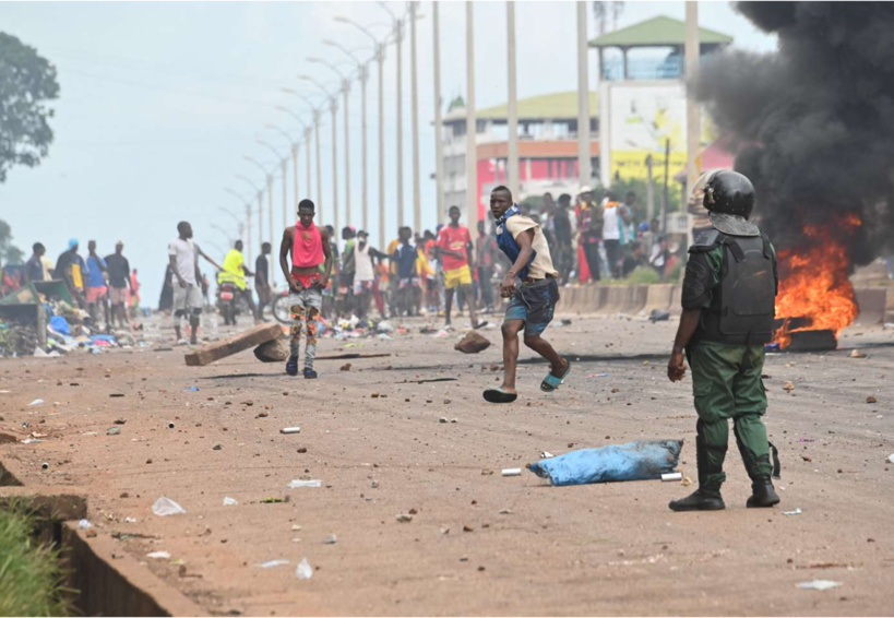 Guinée : Sept (7) morts par balle dans les manifestations anti-junte, selon l'opposition Guinée : Sept (7) morts par balle dans les manifestations anti-junte, selon l'opposition
