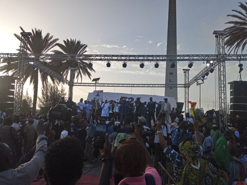 Khalifa Sall hué, Déthié Fall vient à sa rescousse Khalifa Sall hué, Déthié Fall vient à sa rescousse