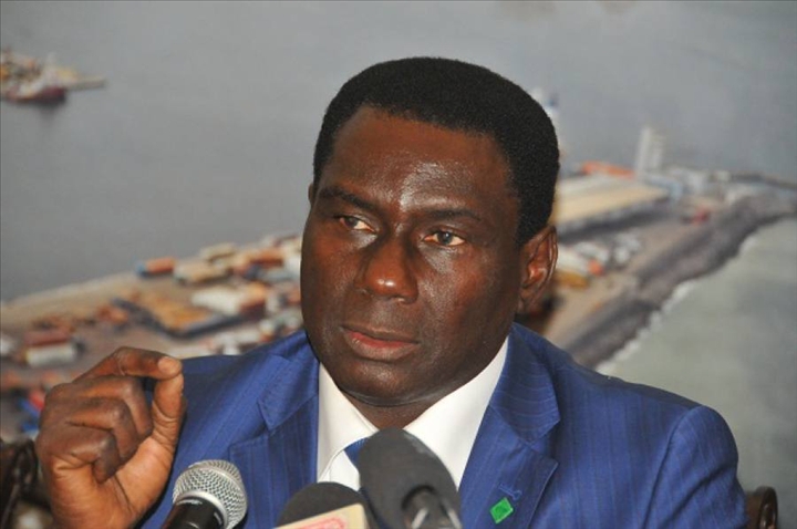 Cheikh Kanté vs Mamadou Lamine Diallo: des étudiants de L’UCAD s’érigent en boucliers pour défendre le Dg du Port