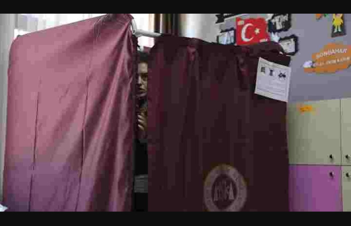 Turquie: forte mobilisation pour la présidentielle et les législatives