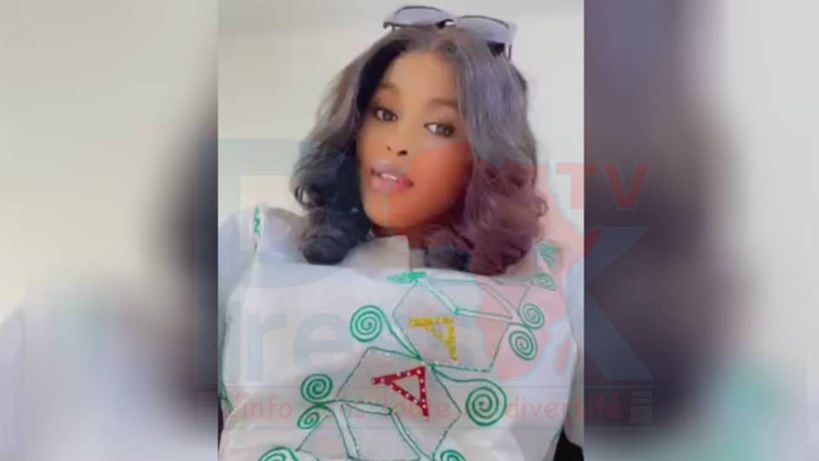 Adji Sarr déjà arrivée au tribunal de Dakar Adji Sarr déjà arrivée au tribunal de Dakar