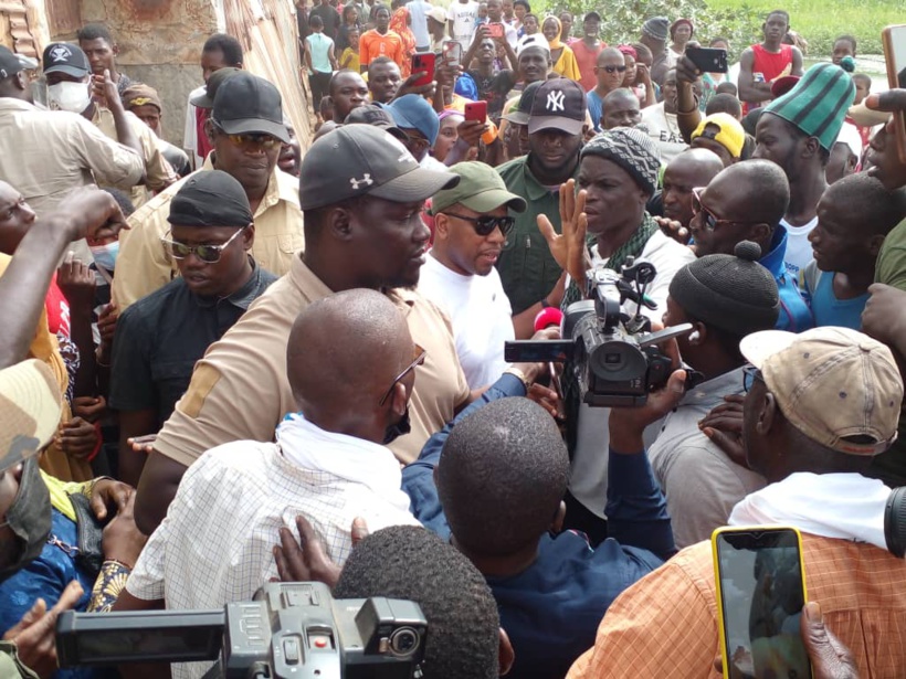 Le convoi de Bougane Gueye Dany attaqué à Kaffrine par des nervis: il accuse le ministre Abdoulaye Seydou Sow Le convoi de Bougane Gueye Dany attaqué à Kaffrine par des nervis: il accuse le ministre Abdoulaye Seydou Sow