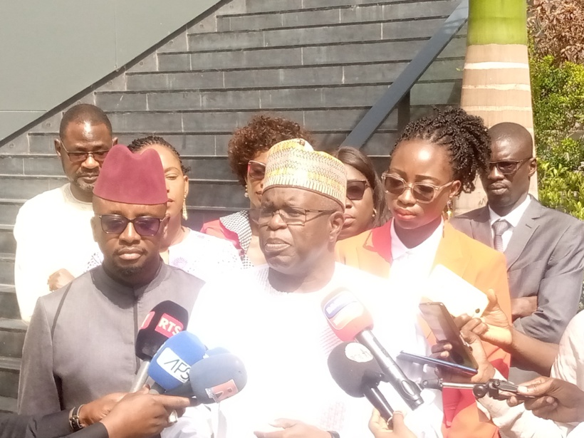 Secteur informel : le ministre de l’Artisanat annonce la mise en place d’un guichet unique de formalisation Secteur informel : le ministre de l’Artisanat annonce la mise en place d’un guichet unique de formalisation