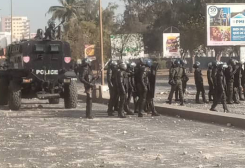 UCAD : des affrontements entre étudiants et forces de l'ordre ce mercredi 