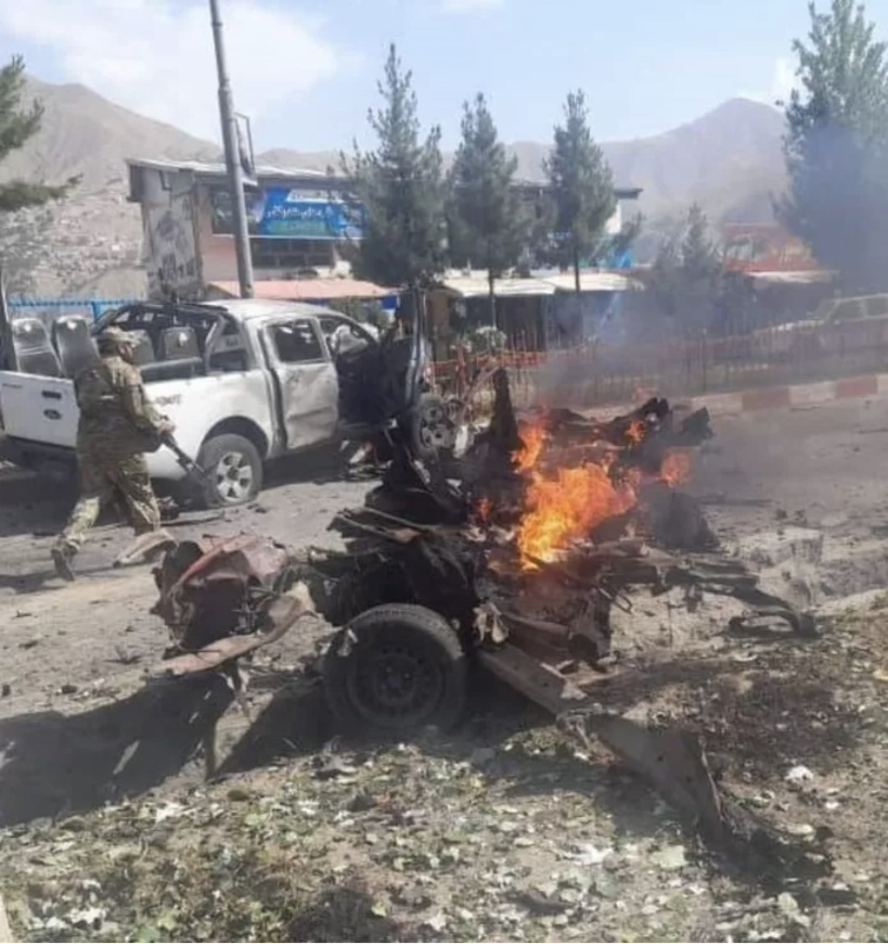 Un gouverneur taliban tué dans un attentat-suicide revendiqué par l’État islamique Un gouverneur taliban tué dans un attentat-suicide revendiqué par l’État islamique