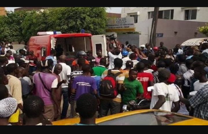 Ziguinchor: la police charge les jeunes en pleine Inhumation de Souleymane Sano