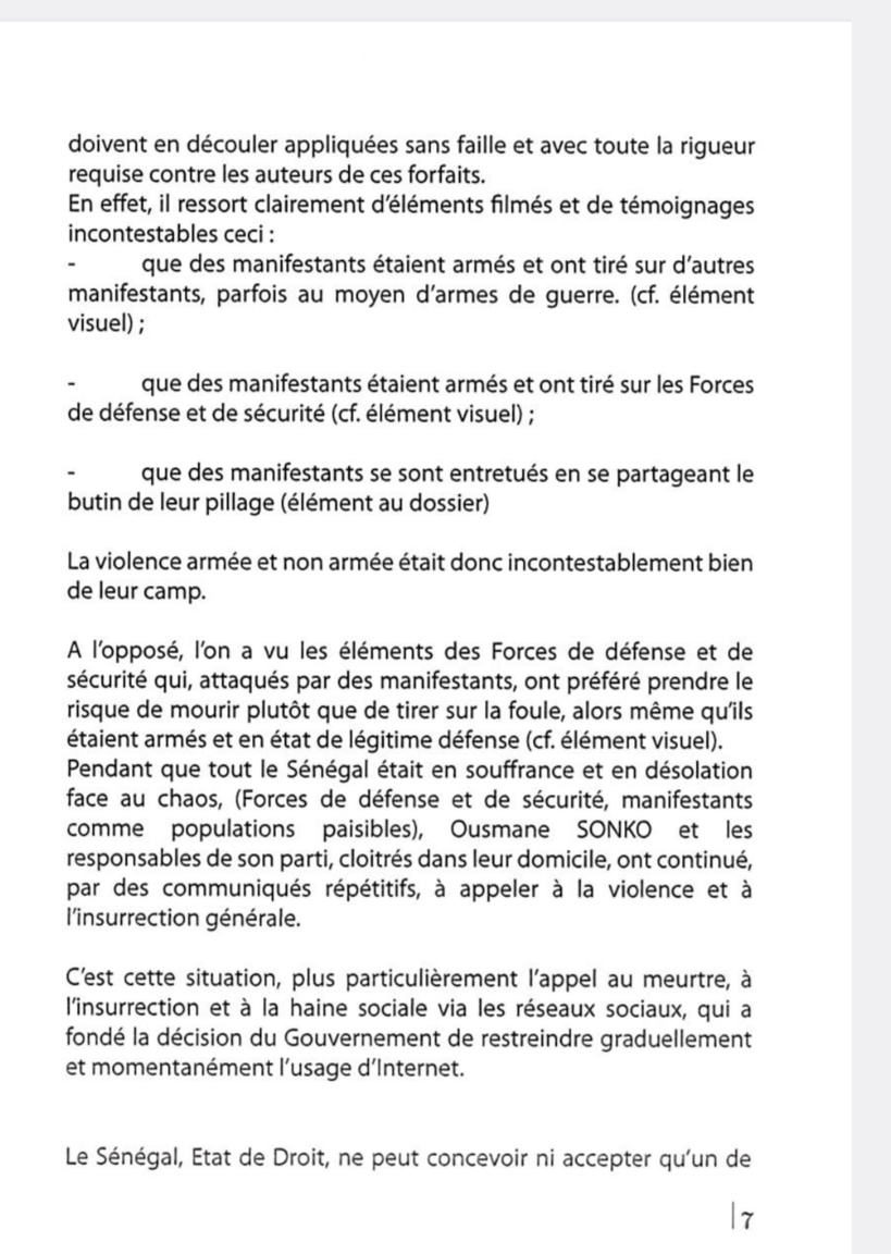 Sénégal : le gouvernement publie son livre blanc sur les manifestations du mois de juin Sénégal : le gouvernement publie son livre blanc sur les manifestations du mois de juin