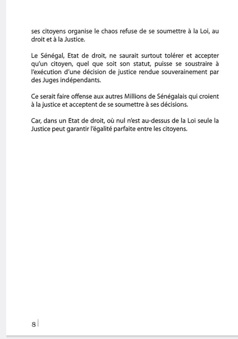 Sénégal : le gouvernement publie son livre blanc sur les manifestations du mois de juin Sénégal : le gouvernement publie son livre blanc sur les manifestations du mois de juin