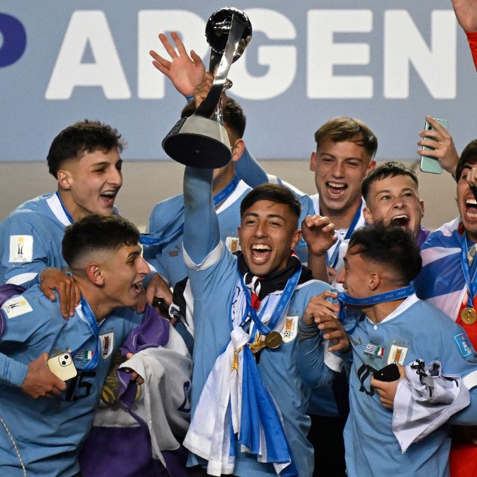 L'Uruguay remporte la Coupe du monde des moins de 20 ans