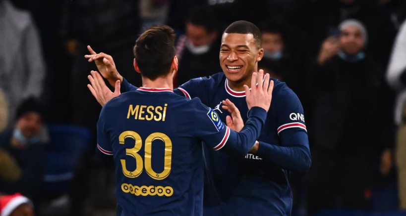 Kylian Mbappé s’enflamme pour CR7 et Lionel Messi Kylian Mbappé s’enflamme pour CR7 et Lionel Messi