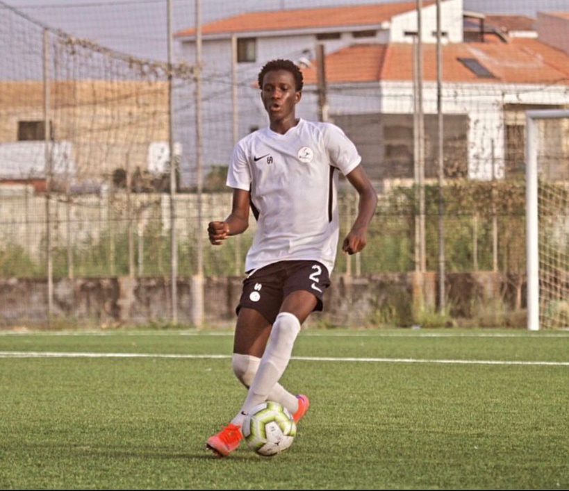 Diambars : le défenseur central Abdoulaye Faye signe avec le Hacken Diambars : le défenseur central Abdoulaye Faye signe avec le Hacken