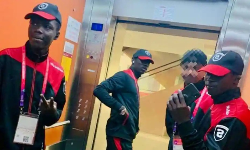 Trois jeunes gambiens recrutés comme agents de sécurité lors du Mondial au Qatar dans l’impossibilité de rentrer: « nous sommes comme dans une prison » Trois jeunes gambiens recrutés comme agents de sécurité lors du Mondial au Qatar dans l’impossibilité de rentrer: « nous sommes comme dans une prison »
