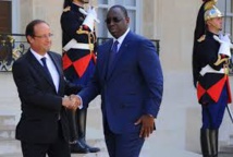 Le président Sall évite « Charlie Hebdo » et salue l’exemple sénégalais