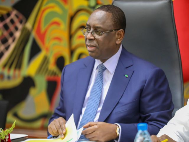 Macky Sall dans Le Monde: « j’ai trouvé inélégant que Paris missionne une conseillère pour rencontrer mon opposant »