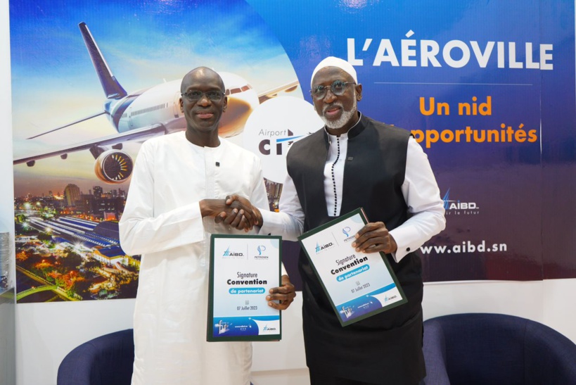 Développement des activités extra-aéronautiques: AIBD S.A signe des contrats de plus 60 milliards au forum « Invest in Sénégal » Développement des activités extra-aéronautiques: AIBD S.A signe des contrats de plus 60 milliards au forum « Invest in Sénégal »