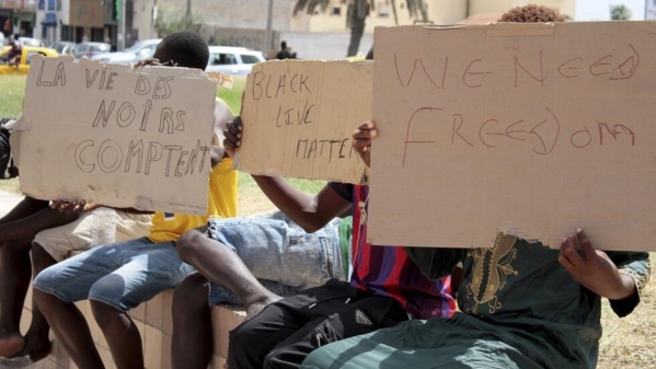 Tunisie: Human Rights Watch dénonce les expulsions et les violences contre les migrants Tunisie: Human Rights Watch dénonce les expulsions et les violences contre les migrants