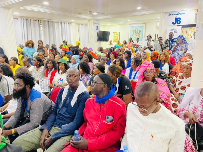 Présidentielle 2024: les coordinations RV dans la région de Thiès investissent Thierno Alassane Sall Présidentielle 2024: les coordinations RV dans la région de Thiès investissent Thierno Alassane Sall