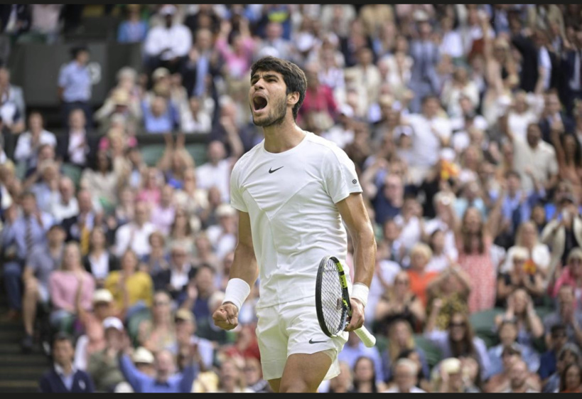 Carlos Alcaraz domine Novak Djokovic en cinq sets à Wimbledon et remporte un deuxième Grand Chelem Carlos Alcaraz domine Novak Djokovic en cinq sets à Wimbledon et remporte un deuxième Grand Chelem