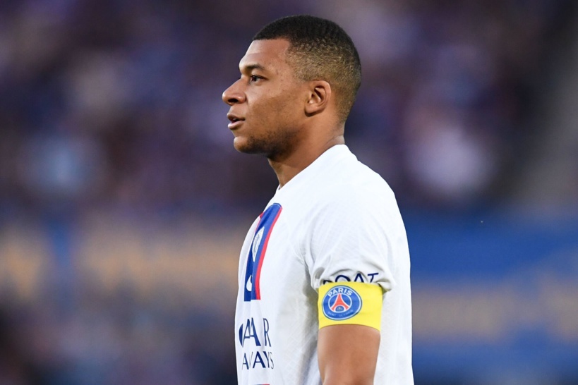 Coup de tonnerre au PSG: Kylian Mbappé écarté du groupe Coup de tonnerre au PSG: Kylian Mbappé écarté du groupe