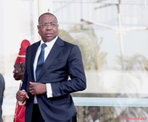 Macky Sall pique une colère contre Mankeur Ndiaye Macky Sall pique une colère contre Mankeur Ndiaye