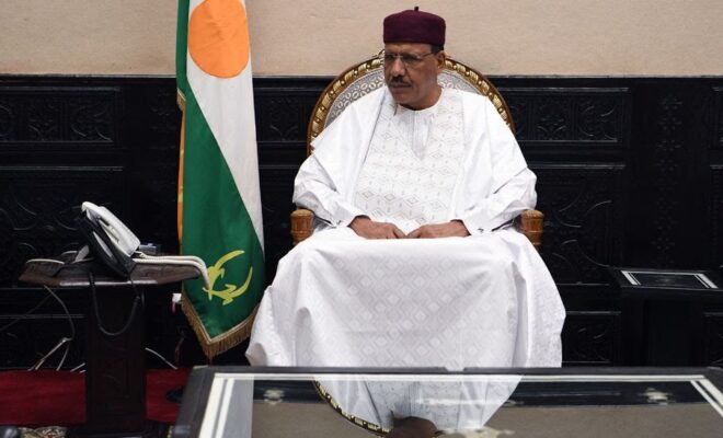 Coup d’état: Gâchis démocratique, Sauvons le Président BAZOUM Mohamed (Par Ismaila Aidara)