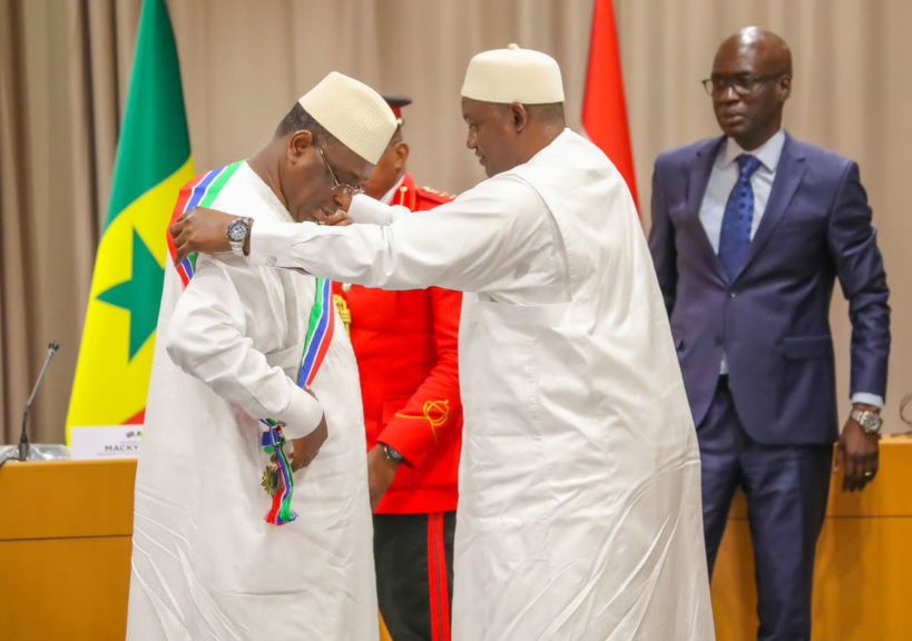 Banjul : Macky Sall appelle "à intensifier la lutte contre la coupe et le trafic illicites de bois" Banjul : Macky Sall appelle "à intensifier la lutte contre la coupe et le trafic illicites de bois"