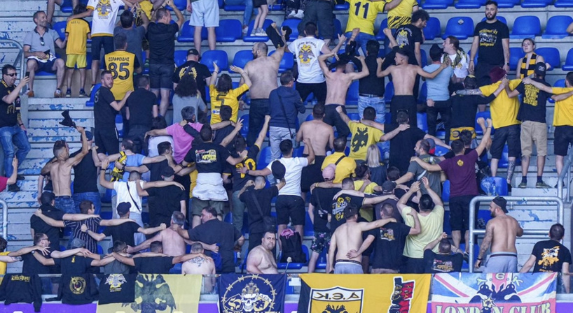 Football: un supporter grec poignardé à mort avant le match de Ligue des champions AEK Athènes-Dinamo Zagreb