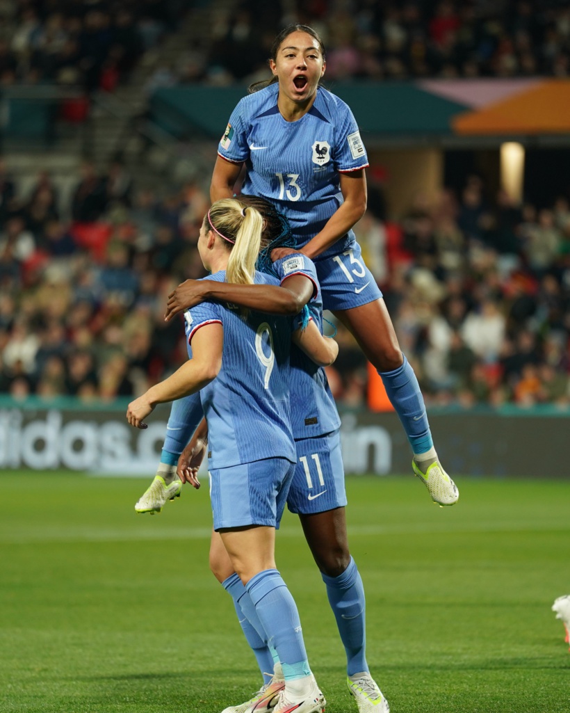 Coupe du monde féminine : la France surclasse le Maroc et se qualifie pour les quarts de finale Coupe du monde féminine : la France surclasse le Maroc et se qualifie pour les quarts de finale