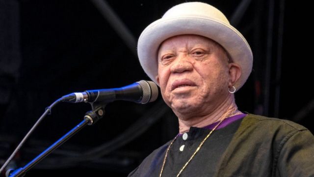 Mali: le musicien Salif Keïta nommé conseiller spécial du chef de la junte