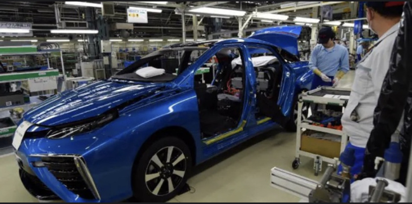 Une panne informatique géante paralyse les usines de Toyota au Japon Une panne informatique géante paralyse les usines de Toyota au Japon