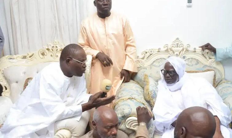 Touba : Khalifa Sall et sa délégation reçoivent des prières du Khalife général des mourides