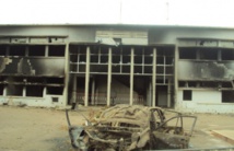 Le siège de l'Assemblée incendié lors des manifs du 30 octobre