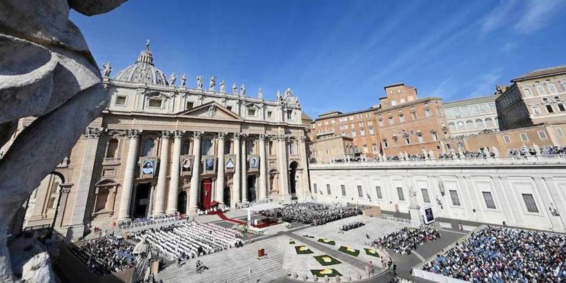 La Chine disposée à «renforcer la confiance mutuelle» avec le Vatican (diplomatie chinoise)