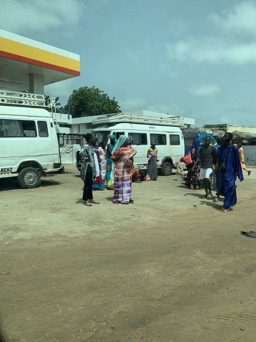 Touba et Mbacké : contrastes vestimentaires à deux jours du Magal Touba et Mbacké : contrastes vestimentaires à deux jours du Magal