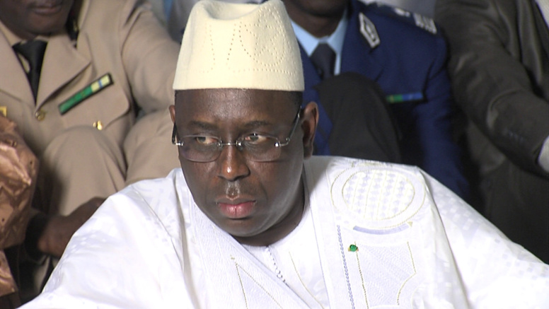 Attaques au vitriol de Me Wade : Les parents de Macky Sall sous le choc - témoignage du chef de village d'origine