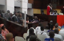 Côte d'Ivoire : 2.000 milliards de FCFA de dommages et intérêts requis contre Simone Gbagbo et ses 82 co-accusés Côte d'Ivoire : 2.000 milliards de FCFA de dommages et intérêts requis contre Simone Gbagbo et ses 82 co-accusés