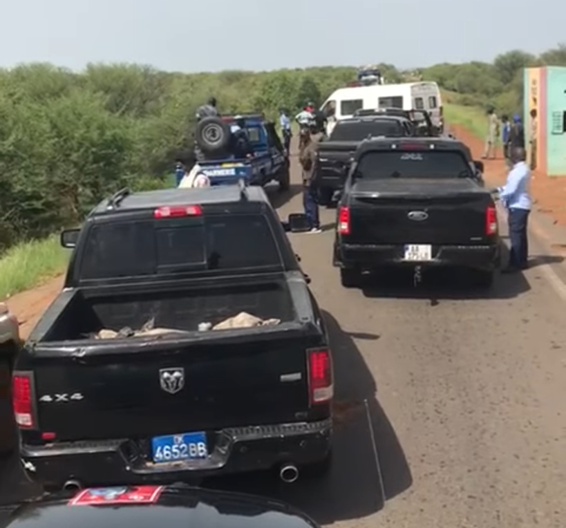 Le cortège de Malick Gakou interdit d'entrer à Matam Le cortège de Malick Gakou interdit d'entrer à Matam
