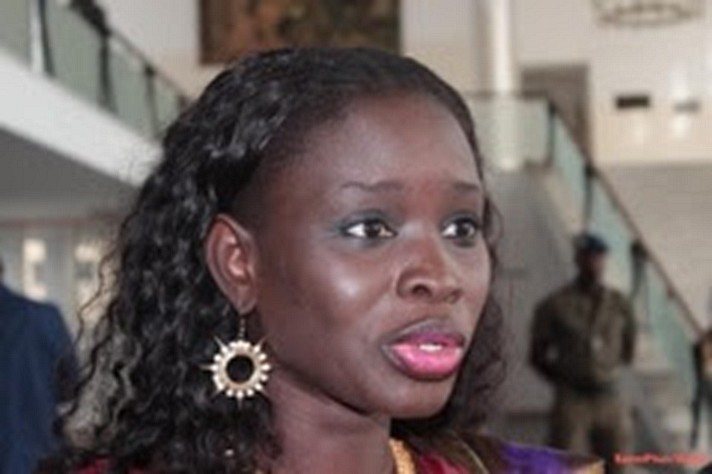 ​Cojer : Macky Sall choisit Thérèse Faye Diouf pour remplacer Abdou Mbow