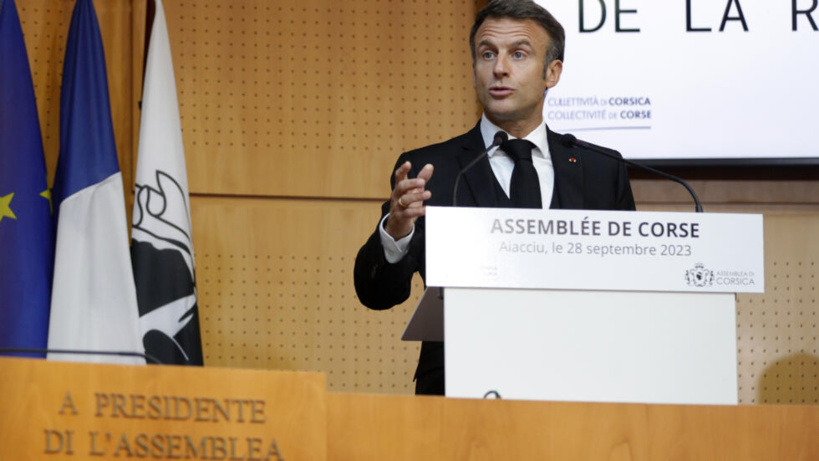 France: le président Macron propose une «autonomie» à la Corse et réjouit les nationalistes