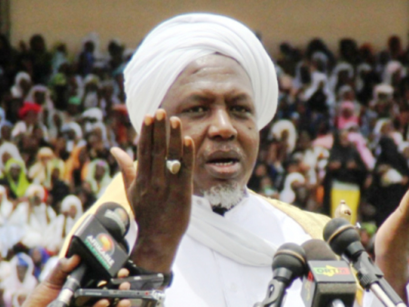Report de la présidentielle au Mali: des partisans de Imam Dicko déplorent une décision «unilatérale» des autorités de transition Report de la présidentielle au Mali: des partisans de Imam Dicko déplorent une décision «unilatérale» des autorités de transition