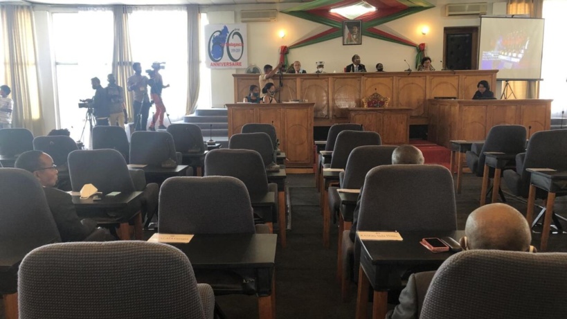 Madagascar: le président du Sénat se dit prêt à assumer la présidence par intérim