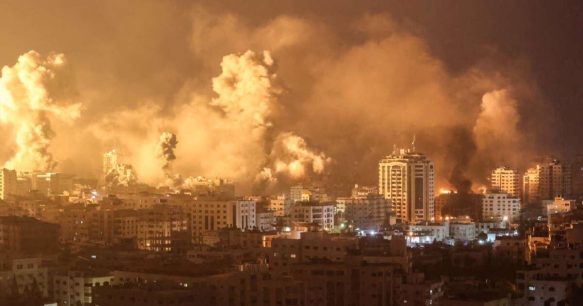 Emmanuel Macron annonce l’envoi d’aide humanitaire aux Palestiniens Emmanuel Macron annonce l’envoi d’aide humanitaire aux Palestiniens