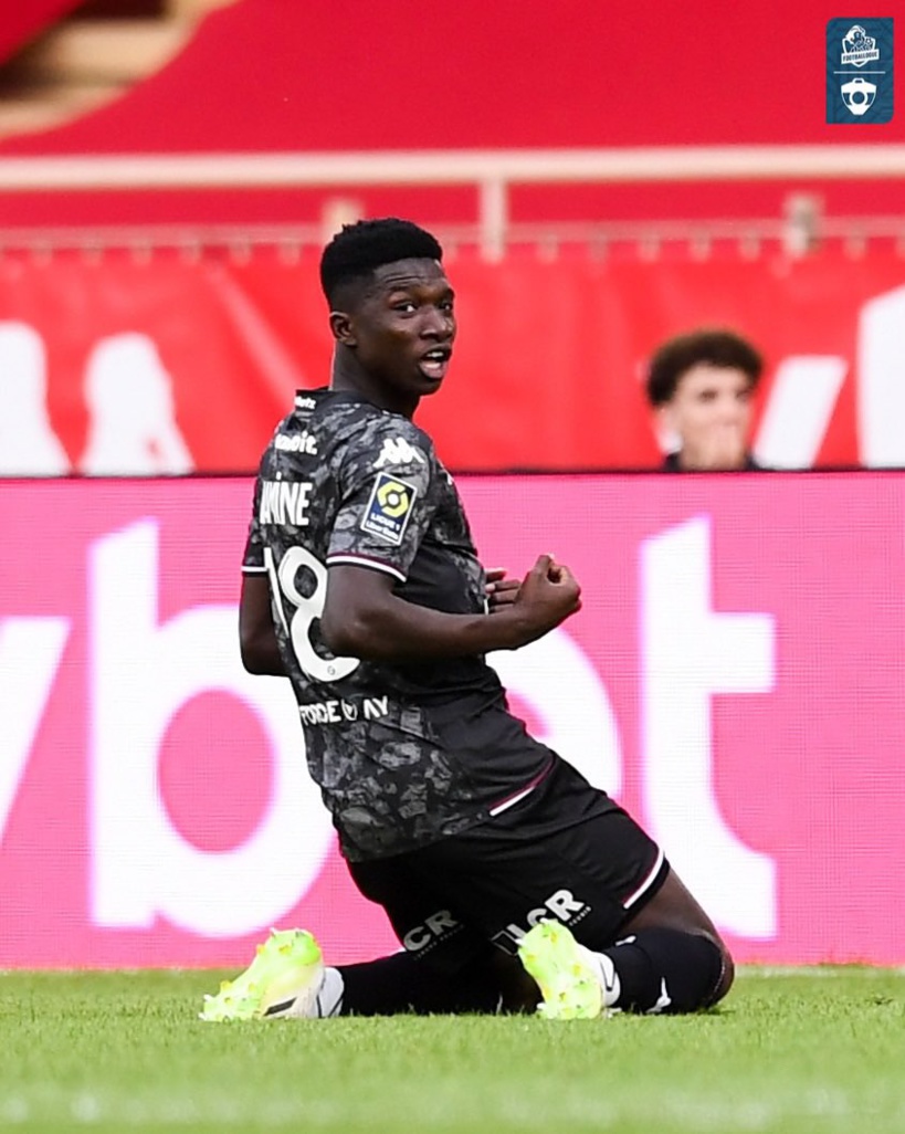 Le jeune Lamine Camara met le monde du football à ses pieds, après son but exceptionnel à Monako ce dimanche Le jeune Lamine Camara met le monde du football à ses pieds, après son but exceptionnel à Monako ce dimanche
