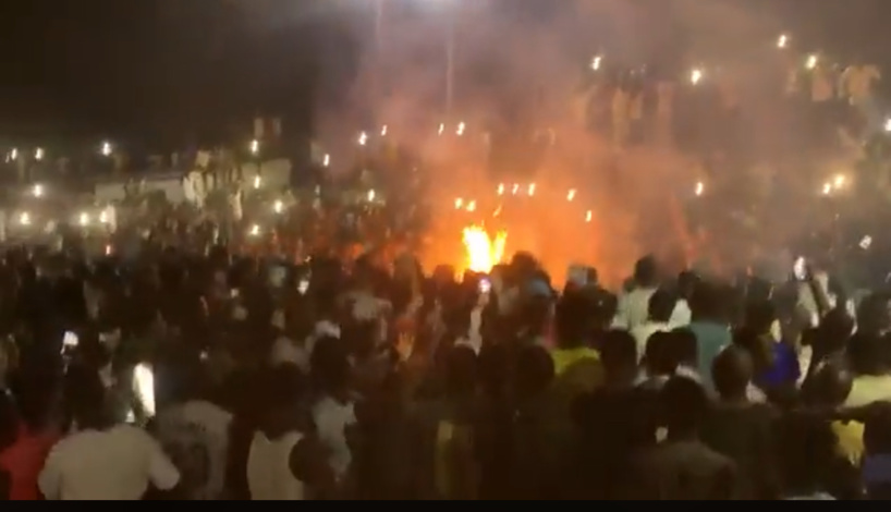 Kaolack: les images terribles du corps d’un homosexuel présumé exhumé et brûlé