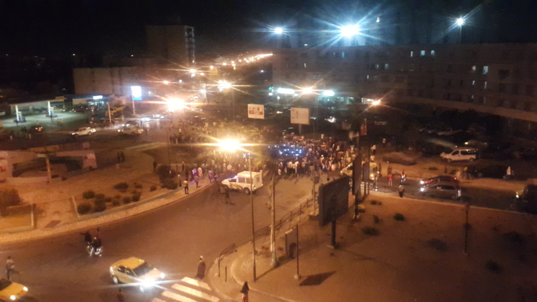 Retraite aux flambeaux: Rond point jet d'eau point d'attraction (PHOTOS) Retraite aux flambeaux: Rond point jet d'eau point d'attraction (PHOTOS)