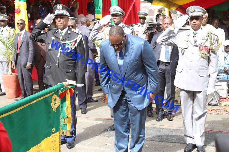 La fête nationale du 4 avril : Revivez en images la cérémonie de prise d’arme La fête nationale du 4 avril : Revivez en images la cérémonie de prise d’arme