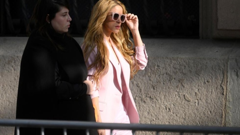 Fraude fiscale: Shakira s'accorde avec le parquet espagnol et va payer une lourde amende Fraude fiscale: Shakira s'accorde avec le parquet espagnol et va payer une lourde amende