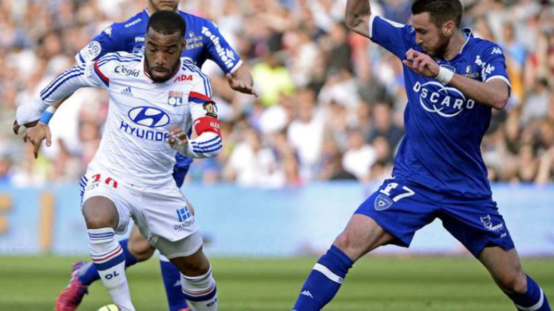 Lyon domine Bastia et reprend le fauteuil de leader ! Lyon domine Bastia et reprend le fauteuil de leader !